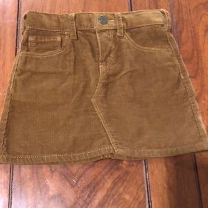 Girls Old Navy corduroy skirt size 3T